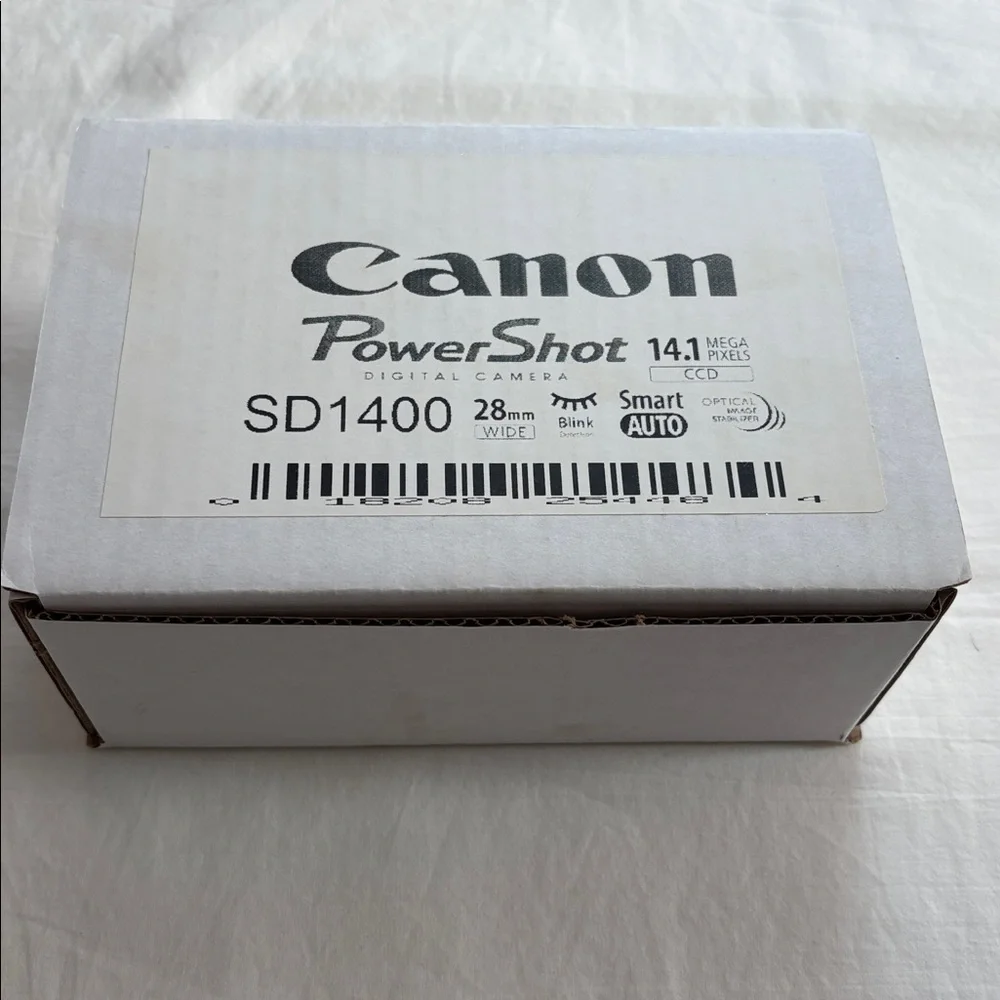 Canon PowerShot SD1400 IS Digital Camera Kit NO CAMERA